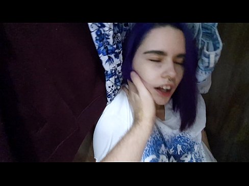 ❤️ Terjumpa adik saya di dalam almari dan membantunya merangkap ️ Video seks pada ms.porngipfy.ru ❌