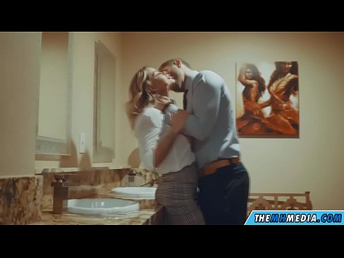 ❤️ Apabila awek berambut perang menggoda anda di tandas awam ️ Video seks pada ms.porngipfy.ru ❌